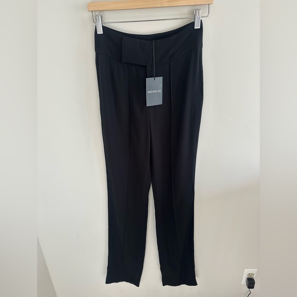NWT Nicholas black Marta Crepe Staightleg pant size 2 - Picture 3 of 8